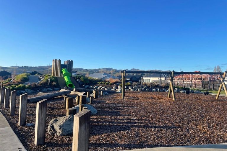 Photo of property in 6 Riroriro Lane, Halswell, Christchurch, 8025