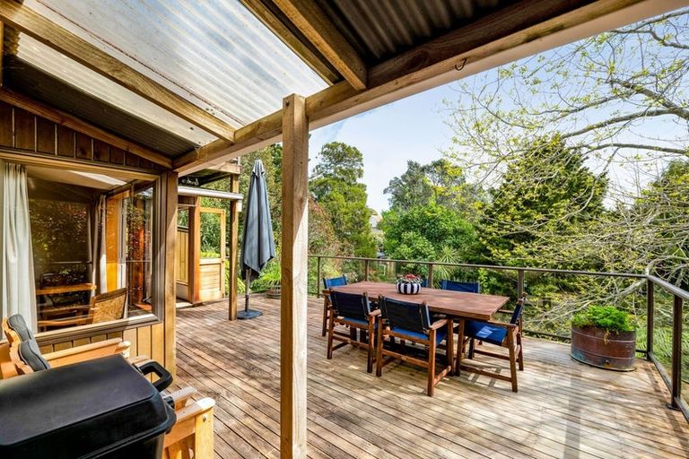 Photo of property in 73d Govett Avenue, Frankleigh Park, New Plymouth, 4310