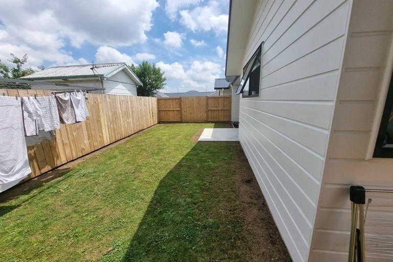 Photo of property in 3/7 Sare Crescent, Fairfield, Hamilton, 3214