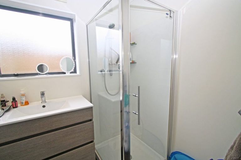 Photo of property in 47 Gilbert Street, New Plymouth, 4310