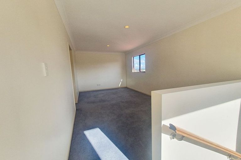 Photo of property in 93 Glendhu Road, Bayview, Auckland, 0629