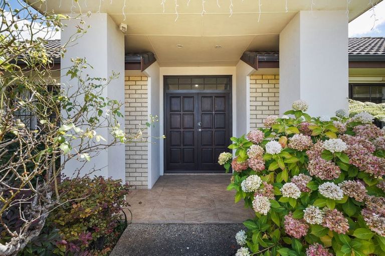 Photo of property in 3 Gordal Place, Flat Bush, Auckland, 2016