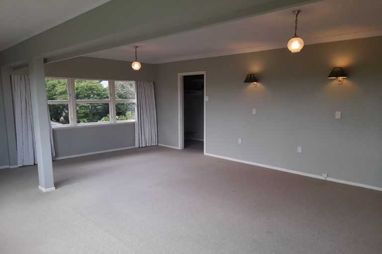 Photo of property in 64 Chesham Avenue, Waipahihi, Taupo, 3330