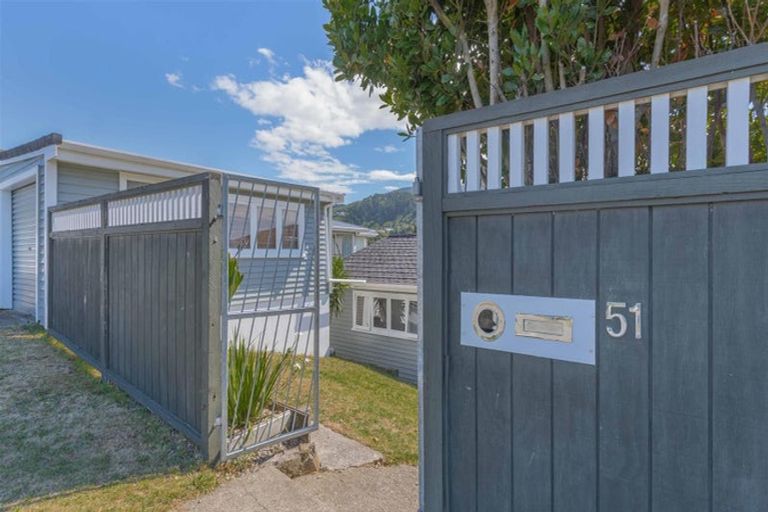 Photo of property in 51 Handyside Street, Tawa, Wellington, 5028