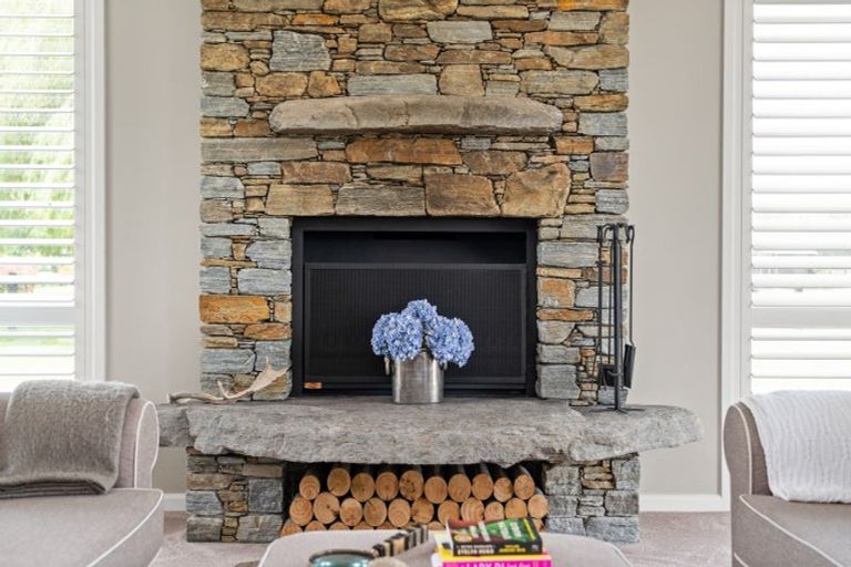 Photo of property in 44 Seachange Drive, Leamington, Cambridge, 3432