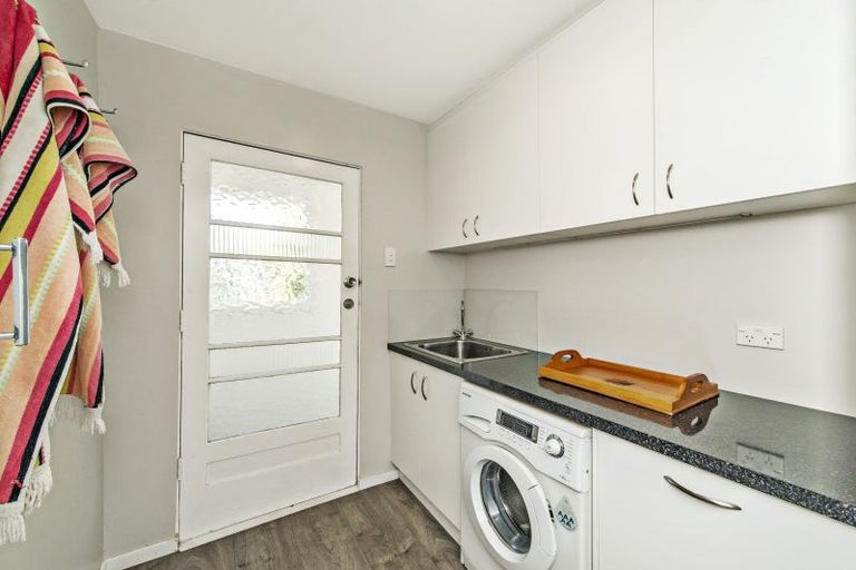 Photo of property in 25 Cross Street, Waikuku Beach, 7473