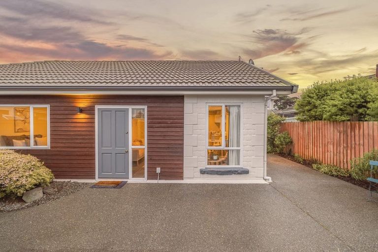Photo of property in 16 Ida Street, New Brighton, Christchurch, 8061