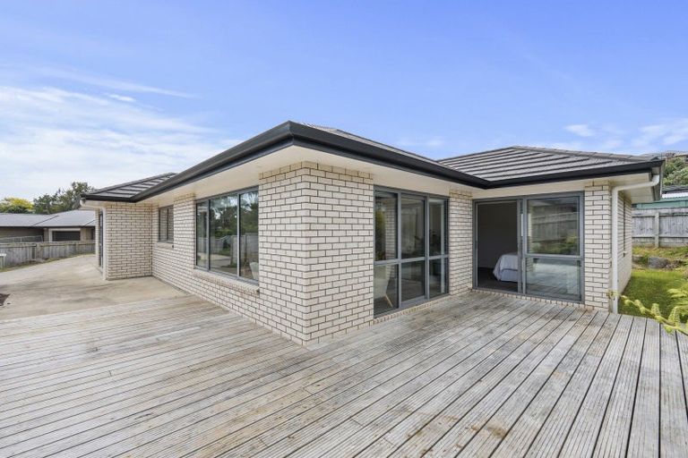 Photo of property in 7 Totarahoe Lane, Whalers Gate, New Plymouth, 4310
