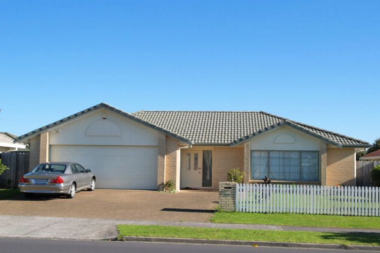 Photo of property in 101 Millhouse Drive, Northpark, Auckland, 2013