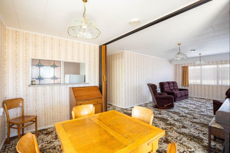 Photo of property in 19a Wallath Road, Westown, New Plymouth, 4310