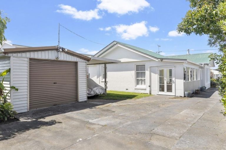 Photo of property in 1/5 Wellesley Road, Mangere Bridge, Auckland, 2022