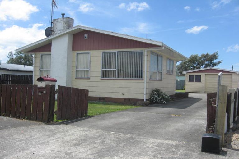 Photo of property in 21 George Street, Pahiatua, 4910
