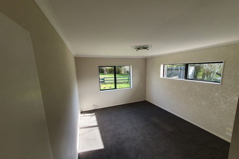 Photo of property in 35 Smith Road, Waiuku, 2682