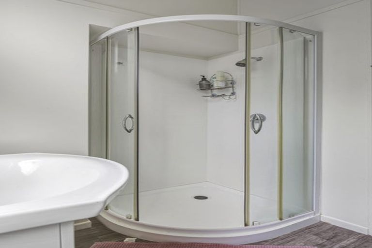 Photo of property in 143 Queen Street, North Dunedin, Dunedin, 9016