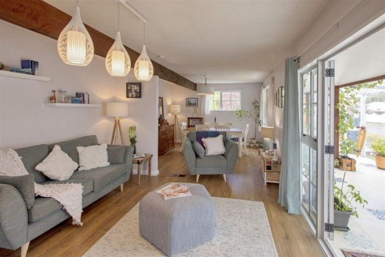 Photo of property in 35 Campbell Street, Sumner, Christchurch, 8081