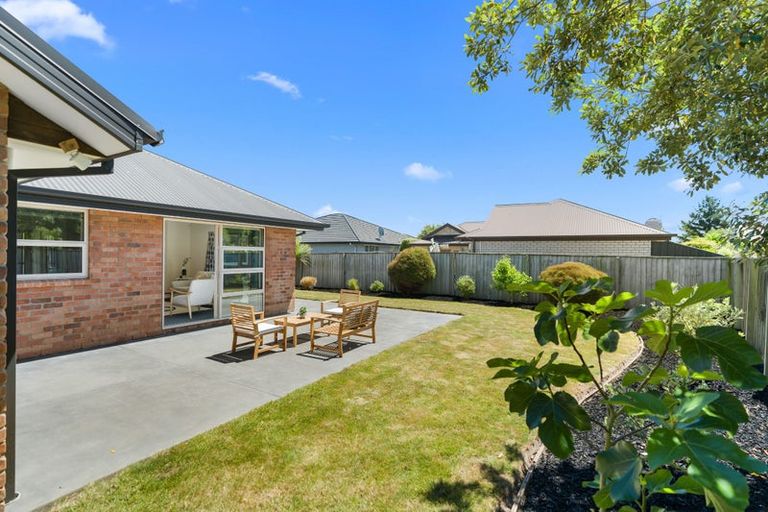 Photo of property in 37 Broken Run, Wigram, Christchurch, 8025