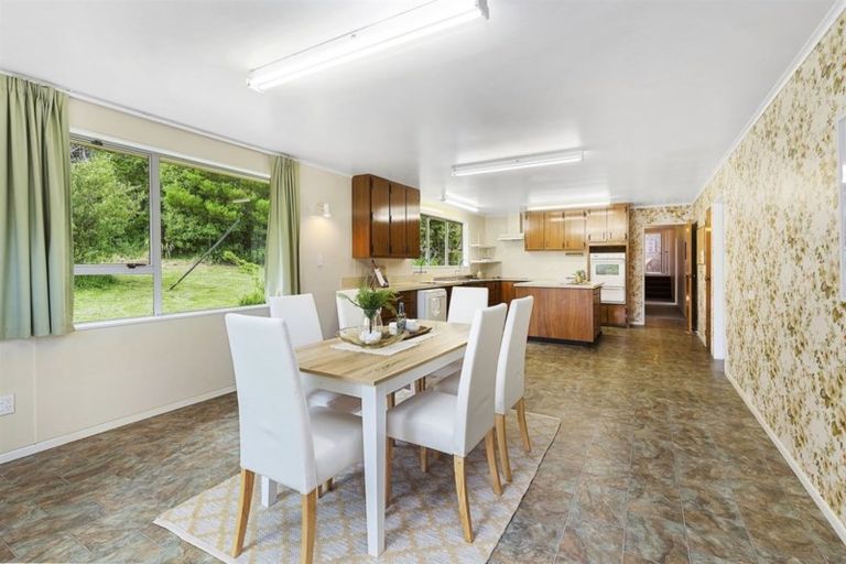 Photo of property in 298a Paekakariki Hill Road, Paekakariki Hill, Porirua, 5381