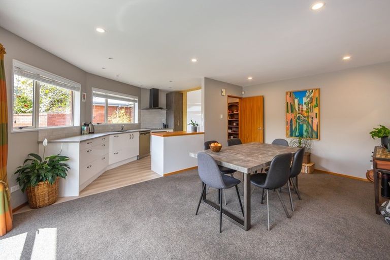 Photo of property in 18a Herbs Place, Cashmere, Christchurch, 8022