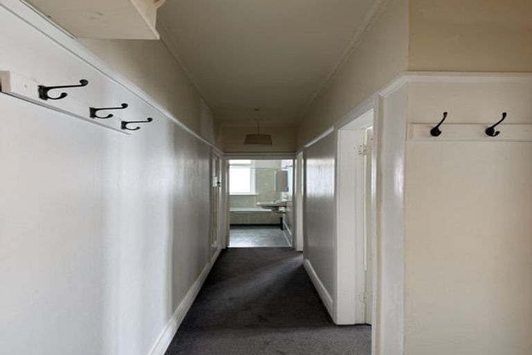 Photo of property in 6 Moncrieff Street, Mount Victoria, Wellington, 6011