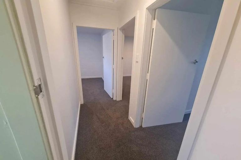 Photo of property in 32ab Old South Road, Okato, 4335