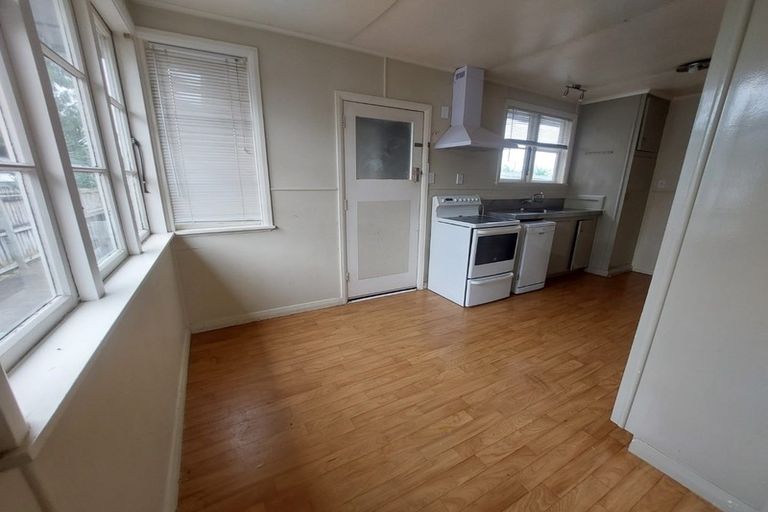 Photo of property in 12 Rawlings Street, Bader, Hamilton, 3206