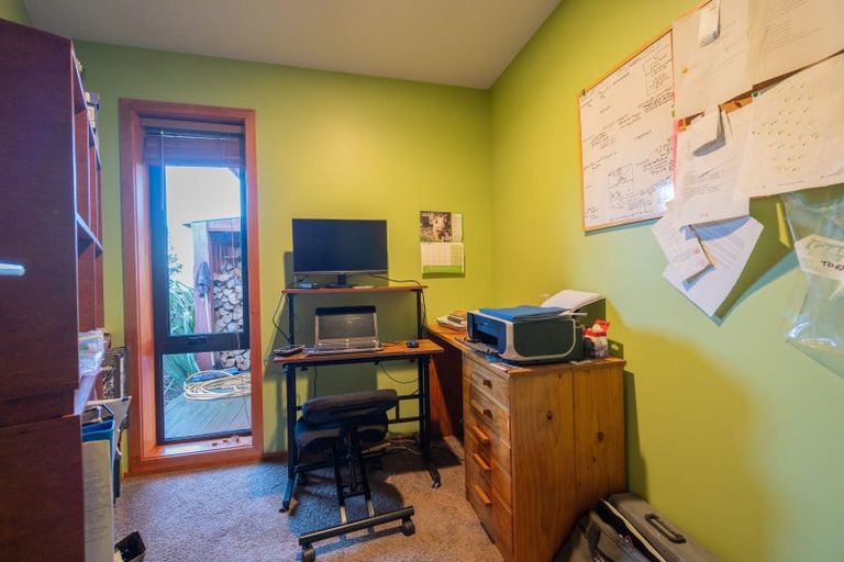 Photo of property in 330 Sinclair Road, Te Anau, 9679