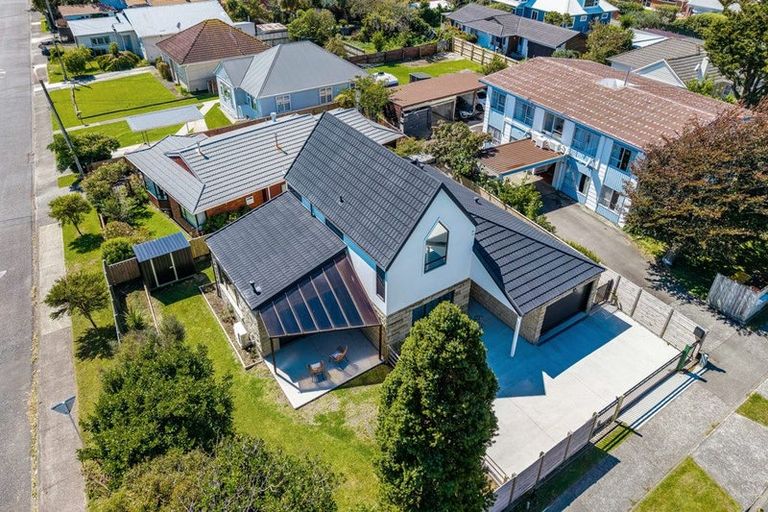 Photo of property in 271 Waterloo Road, Fairfield, Lower Hutt, 5011
