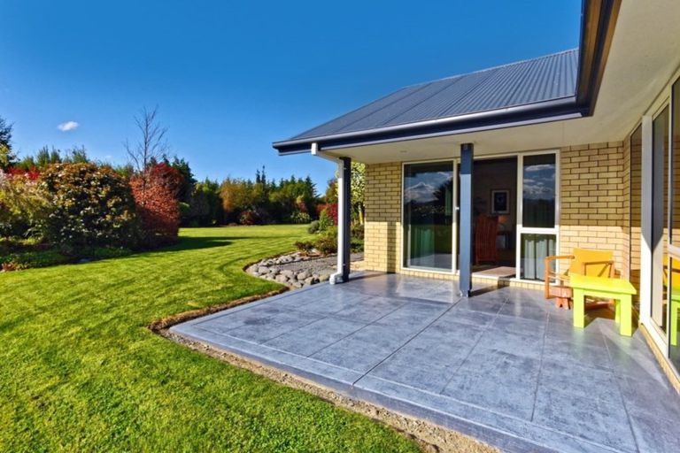 Photo of property in 15 Piako Drive, Darfield, 7571