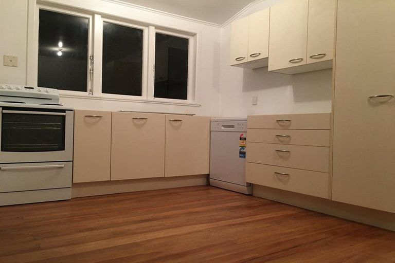 Photo of property in 6 Prisk Street, Melville, Hamilton, 3206