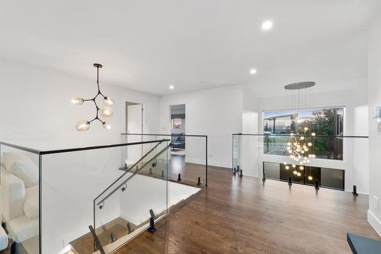 Photo of property in 27 Bearing Parade, Long Bay, Auckland, 0630