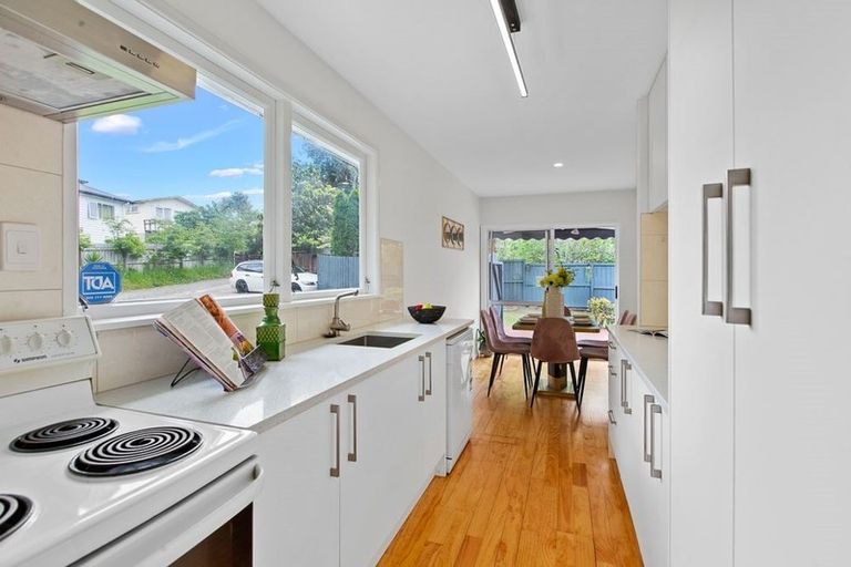 Photo of property in 1/57 Hatherlow Street, Glenfield, Auckland, 0629