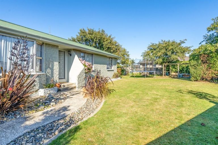 Photo of property in 25 Milford Street, Heidelberg, Invercargill, 9812