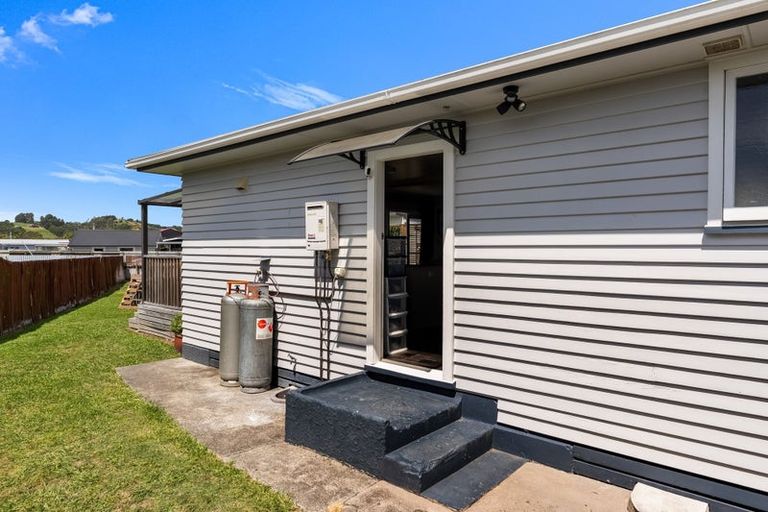 Photo of property in 1 Tui Street, Outer Kaiti, Gisborne, 4010