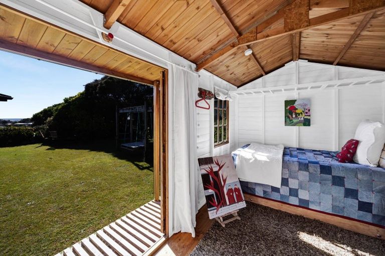 Photo of property in 82 Wallath Road, Westown, New Plymouth, 4310