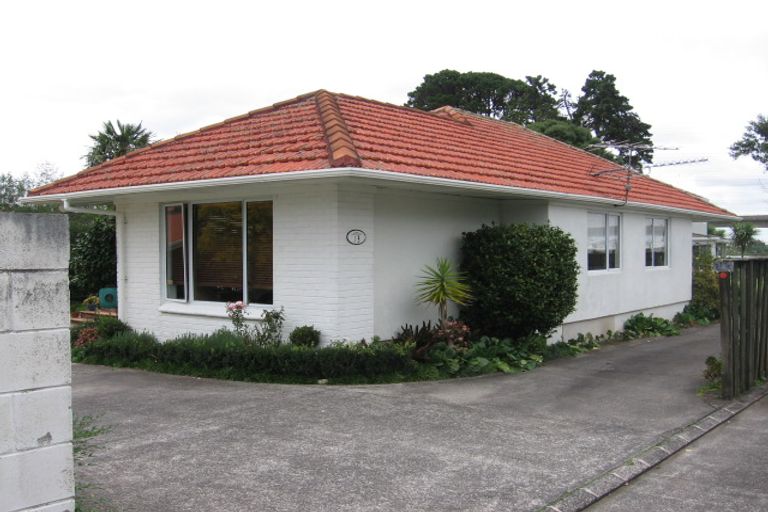 Photo of property in 13c Pakuranga Road, Pakuranga, Auckland, 2010