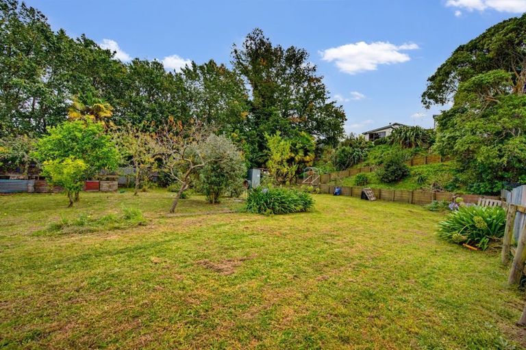 Photo of property in 9 Ruataniwha Street, Waipawa, 4210