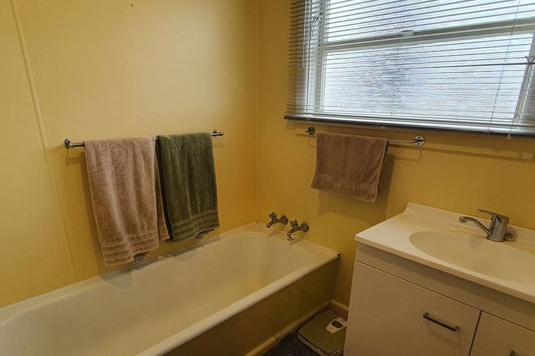 Photo of property in 36 Opie Street, Waimate, 7924