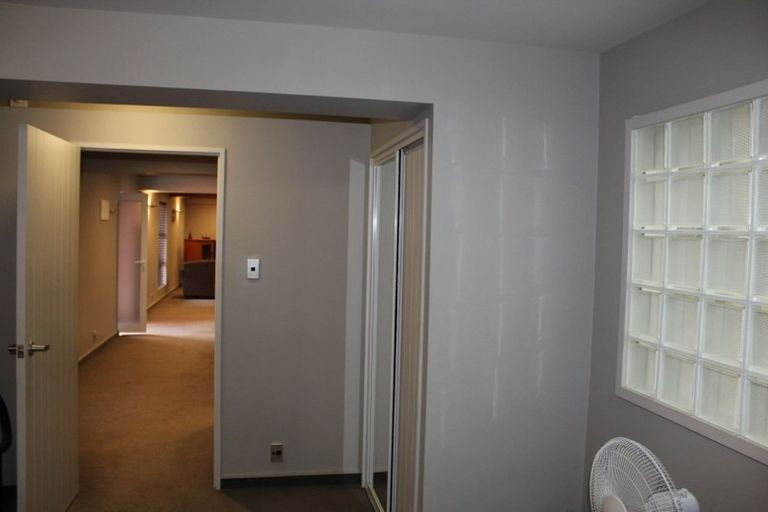 Photo of property in 3/2 Manor Place, Dunedin Central, Dunedin, 9016