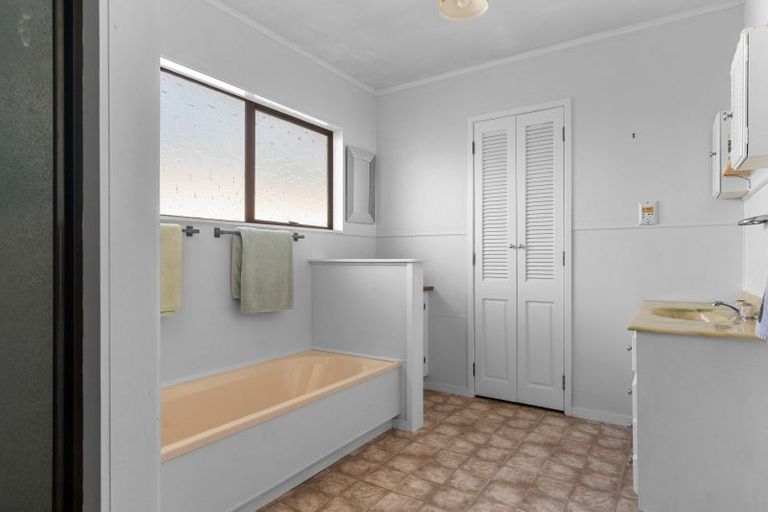 Photo of property in 894 Pataua South Road, Pataua South, Onerahi, 0192