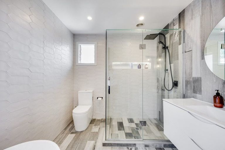 Photo of property in 95 Royal Road, Massey, Auckland, 0614