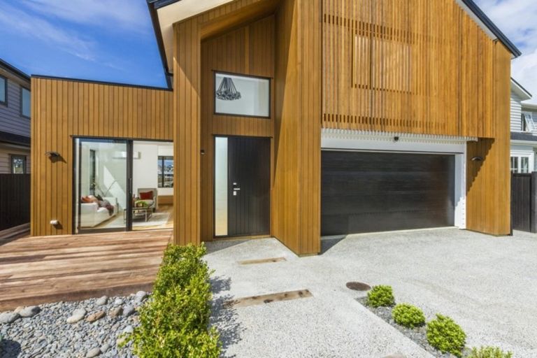 Photo of property in 9 Keel Street, Long Bay, Auckland, 0630