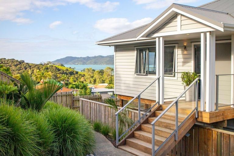 Photo of property in 28 Cable Bay Block Road, Cable Bay, 0420