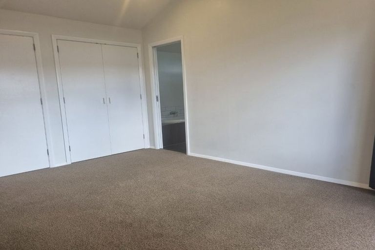 Photo of property in 8 Kempton Street, Greytown, 5712