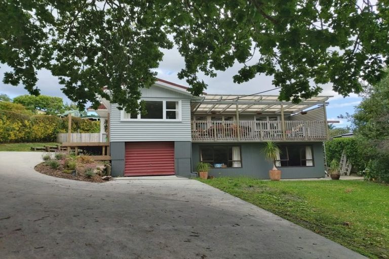 Photo of property in 206 Hurndall Street West, Maungaturoto, 0520