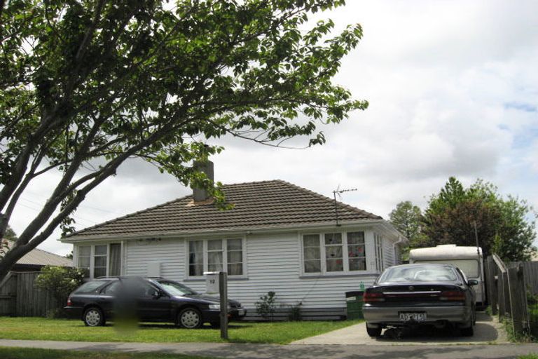 Photo of property in 12a Bateman Avenue, Bryndwr, Christchurch, 8053