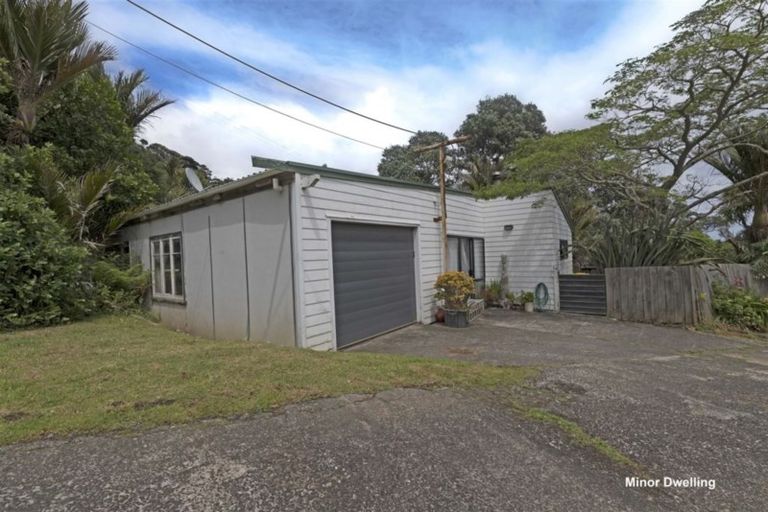 Photo of property in 214 Motutara Road, Muriwai, Waimauku, 0881