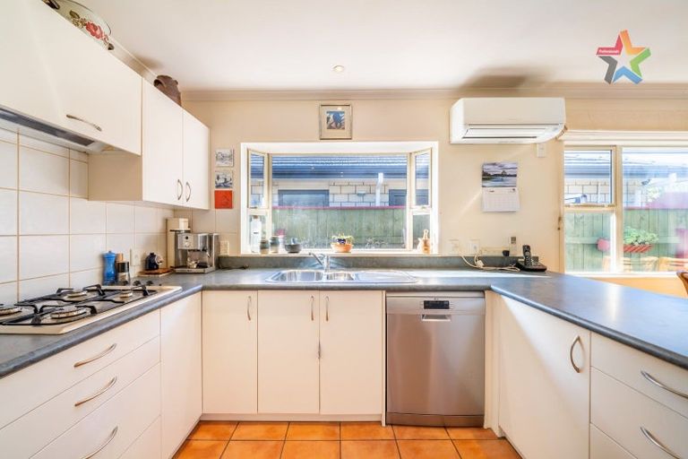 Photo of property in 41 Waiwhetu Road, Waiwhetu, Lower Hutt, 5010
