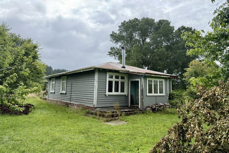 Photo of property in 7 Kakapo Street, Ohura, 3926