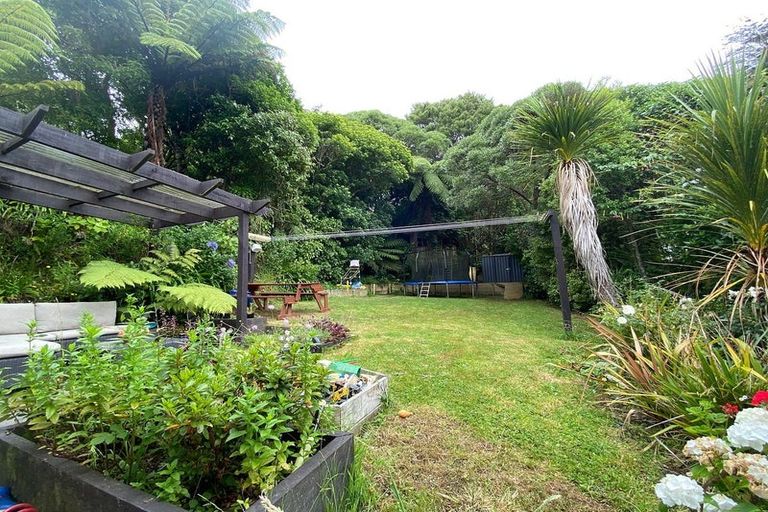 Photo of property in 44 Richmond Avenue, Karori, Wellington, 6012