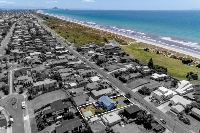 Photo of property in 1034 Papamoa Beach Road, Papamoa Beach, Papamoa, 3118